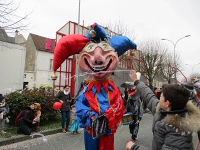 1ere-sortie-du-Carnaval-de-Jargeau-Les-Films-Cultes-8211-15-02-2026-8211-Jargeau_3084951