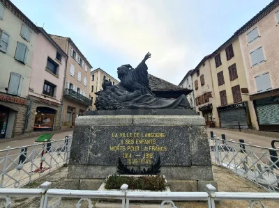 80EME-ANNIVERSAIRE-COMMEMORATION-8-MAI-1945-8211-Langogne_2493651