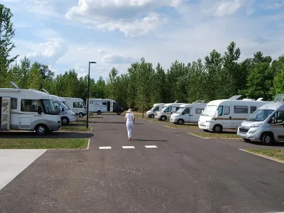 AIRE-DE-CAMPING-CAR-DE-NOMEXY-8211-Nomexy_2252240