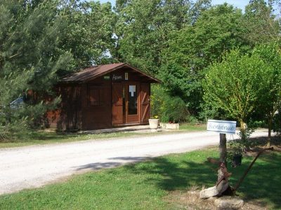AIRE-DE-SERVICE-POUR-CAMPING-CARS-8211-DOMAINE-DE-LA-CAPELLE_37751