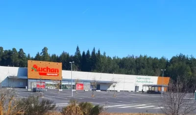 AIRE-DE-SERVICES-D039AUCHAN-8211-Peyre-en-Aubrac_2601271