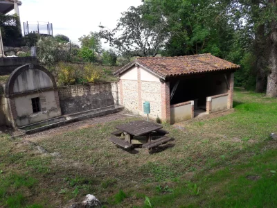 AIRE-DU-PIQUE-NIQUE-DU-LAVOIR-8211-Lacaugne_1989654