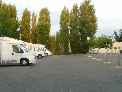 AIREPARK-8211-AIRE-DE-SERVICES-POUR-CAMPING-CARS_37924