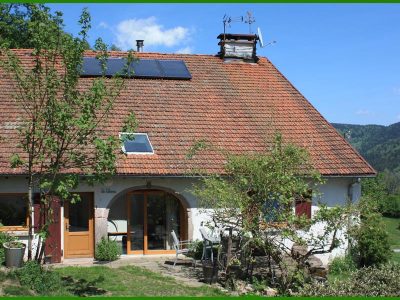 APPARTEMENT-DANS-ANCIENNE-FERME-RENOVEE-2-3-PERSONNES-LE-CHARI_79881