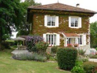 AU-PETIT-BAQUE_152068