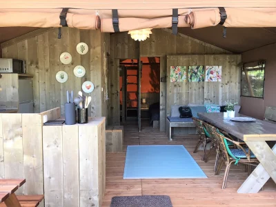 AUX-QUATREFEUILLES-D039OC-8211-YUCCA-LODGE-8211-Lodeve_3494861
