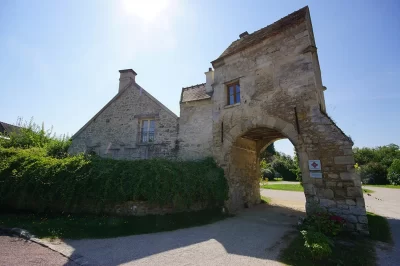Abbaye-8211-Forteresse-de-Saint-Jean-aux-Bois_553430