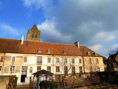 Abbaye-de-Saint-Pierre-sur-Dives_555279