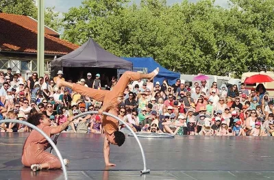 Agathe-fait-son-cirque-–-Festival-de-cirque-8211-Chaumont_3732794