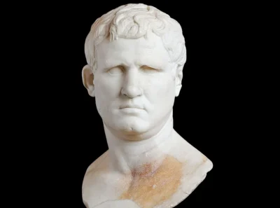 Agrippas-a-l039ombre-d039Auguste-8211-06-08-2025-8211-Arles_2442177