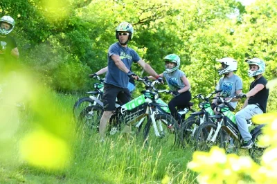 Air-Globe-8211-Fun-e-bike-Initiation-moto-trial-8211-Sainte-Eulalie-d039Olt_2225993