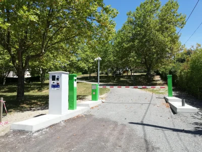 Aire-Camping-Car-Park-de-Castelnau-Montratier-8211-Castelnau-Montratier-Sainte-Alauzie_2592221