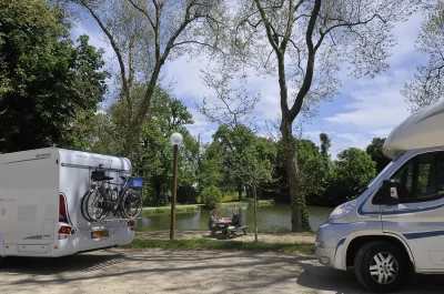 Aire-camping-car-Magnac-Bourg-8211-Magnac-Bourg_2870268