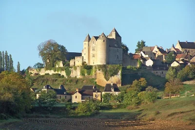 Aire-communale-de-Salignac-Eyvigues-8211-Salignac-Eyvigues_3075132
