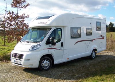Aire-d039accueil-Camping-Cars_32242