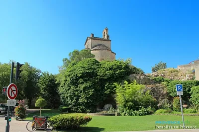 Aire-d039accueil-Peyrolles-en-Provence-8211-Peyrolles-en-Provence_3762221