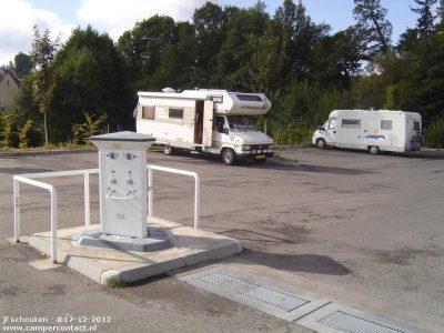Aire-d039accueil-de-camping-cars-de-La-Courtine_33409