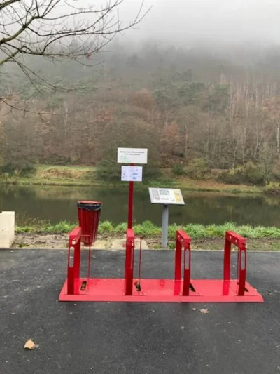 Aire-d039accueil-et-de-services-pour-cyclo-touristes-8211-Revin_3129079
