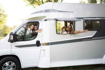 Aire-de-camping-car-Park-des-Villages-Voveens-8211-Les-Villages-Voveens_2693776