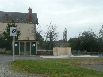 Aire-de-camping-car-d039Oradour-sur-Vayres-8211-Oradour-sur-Vayres_2926115