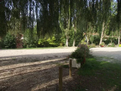 Aire-de-camping-car-de-Miramont-de-Guyenne-8211-Miramont-de-Guyenne_2862416
