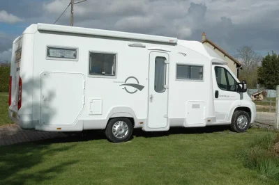 Aire-de-camping-car-de-Thiron-Gardais-8211-Thiron-Gardais_1692527