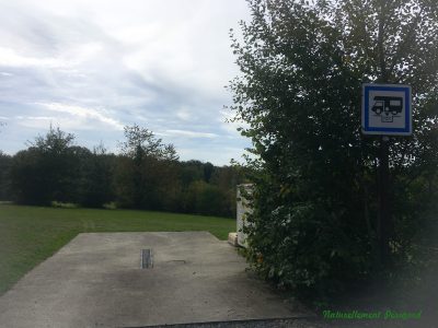 Aire-de-camping-car-de-la-Base-de-Loisirs-de-Rouffiac_32355