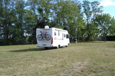 Aire-de-camping-cars-8211-Saint-Martin-de-Sanzay_33279