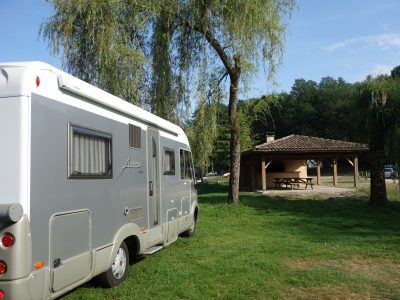 Aire-de-camping-cars-de-Caroy-a-Bernos-Beaulac_32369