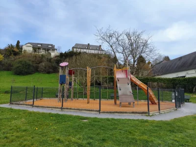 Aire-de-jeux-8211-Remparts-8211-Lescar_2311078