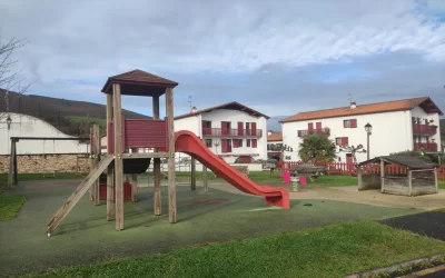 Aire-de-jeux-Lur-Berri_1132031