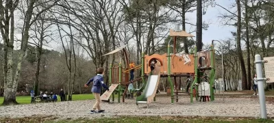 Aire-de-jeux-du-Parc-Birabeille_1061667