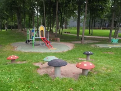 Aire-de-jeux_711096