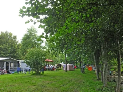 Aire-de-service-artisanale-pour-camping-cars-8211-Bassemberg_2553681