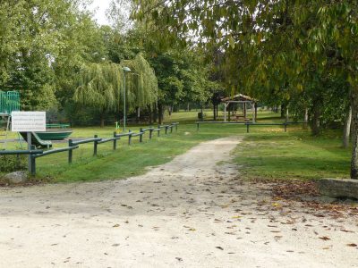 Aire-de-service-et-de-stationnement_34055
