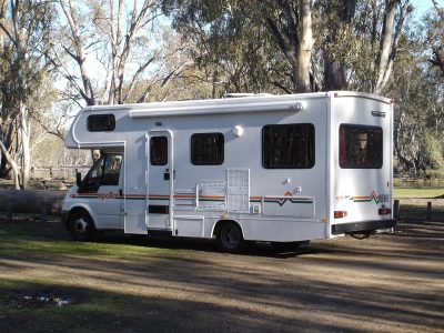 Aire-de-service-pour-camping-car_39716