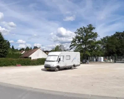 Aire-de-services-pour-camping-cars-8211-Theillay-8211-Theillay_1692568