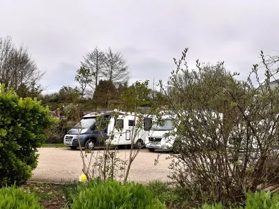 Aire-de-stationnement-8211-Avenue-Louis-XI-8211-Loches_1692604