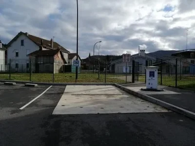 Aire-de-stationnement-et-de-service-camping-car-au-Thillot-8211-Le-Thillot_3233481