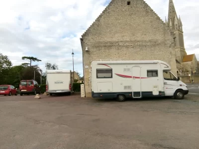 Aire-de-stationnement-pour-camping-car-8211-Langrune-sur-Mer_1020284