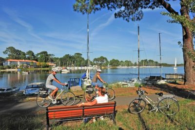 Aire-naturelle-de-camping-Le-Frezat_32101