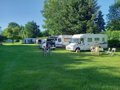 Aire-naturelle-de-camping-Les-Mesanges-8211-Songeons_2809416