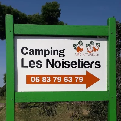 Aire-naturelle-de-camping-Les-Noisetiers-8211-Le-Porge_2139614