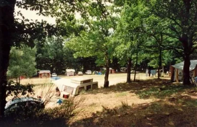 Aire-naturelle-de-la-grange-du-Bos-8211-Ussel_2806802