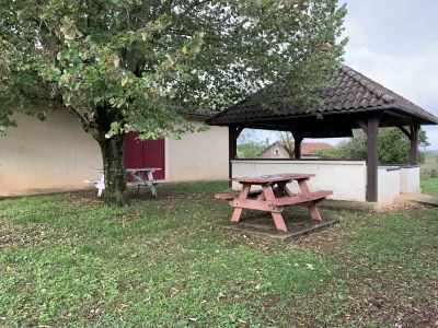 Aires-de-jeux-et-de-pique-nique-du-Montat_615868