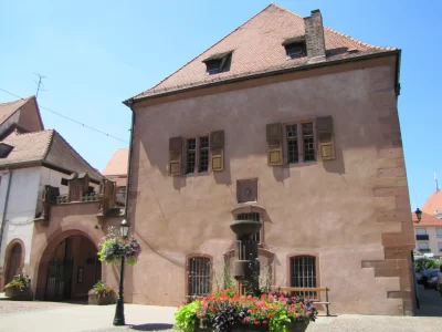 Ancienne-douane_620763