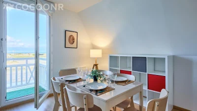 Appartement-vue-mer-pour-1-a-4-personnes-8211-Courseulles-sur-Mer_3547419