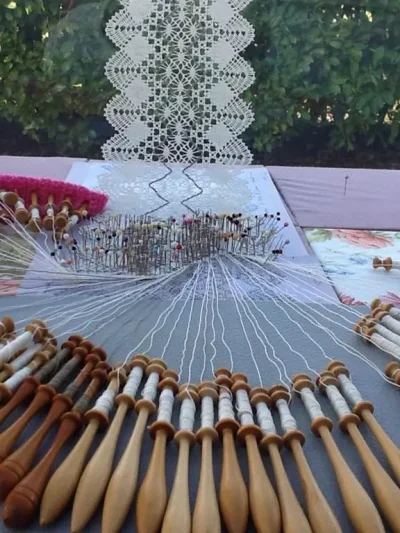 Atelier-Dentelle-aux-fuseaux-8211-26-05-2025-8211-Chateau-Porcien_2575488