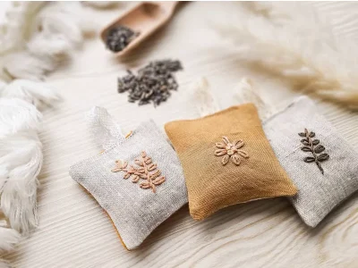 Atelier-couture-et-broderie-de-mon-sachet-de-lavande-a-la-Recyclerie-8211-14-06-2025-8211-Bazas_2625493