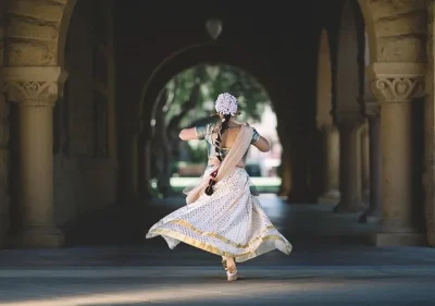 Atelier-danse-Bollywood-8211-Nazelles-Negron_3058542